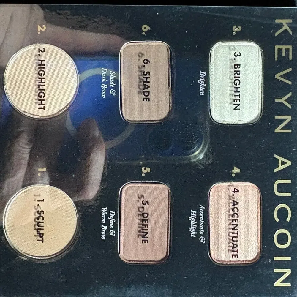 Kevyn Aucoin The Contour Book Vol. I The Art of Sculpting + Defining - BRAND NEW
